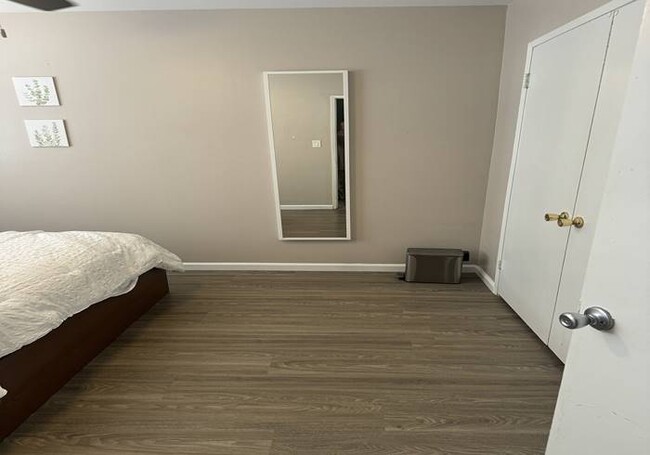 Foto del edificio - 2035 Oliver Ave