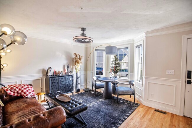 Building Photo - 1 Sienna Dr