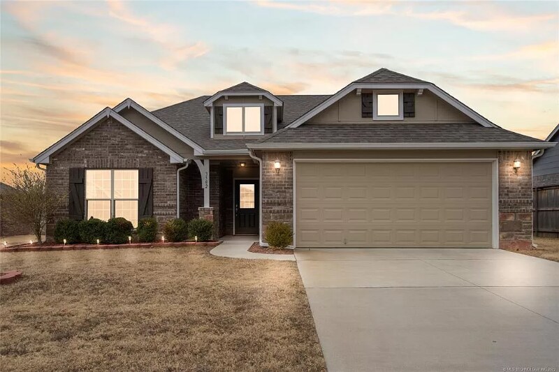 Foto principal - 3502 E 143rd Ct S