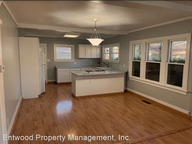 Foto del edificio - 2 br, 1 bath House - 2417 Durham Dayton Hwy
