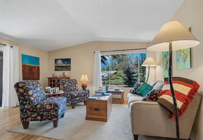 Foto del edificio - 803 W Meade Ln