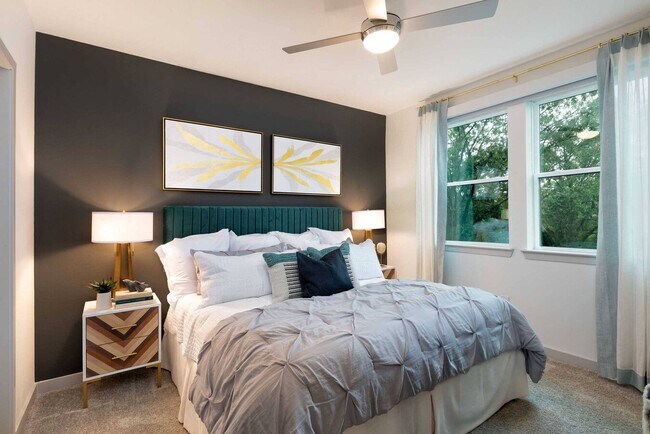 Foto del edificio - Your Ideal Home – Up to 4 Weeks Off!