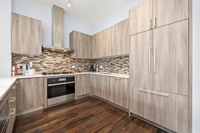 Foto del edificio - 367 W Locust St