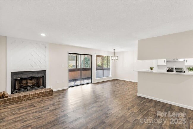 Building Photo - 7205 Winery Ln