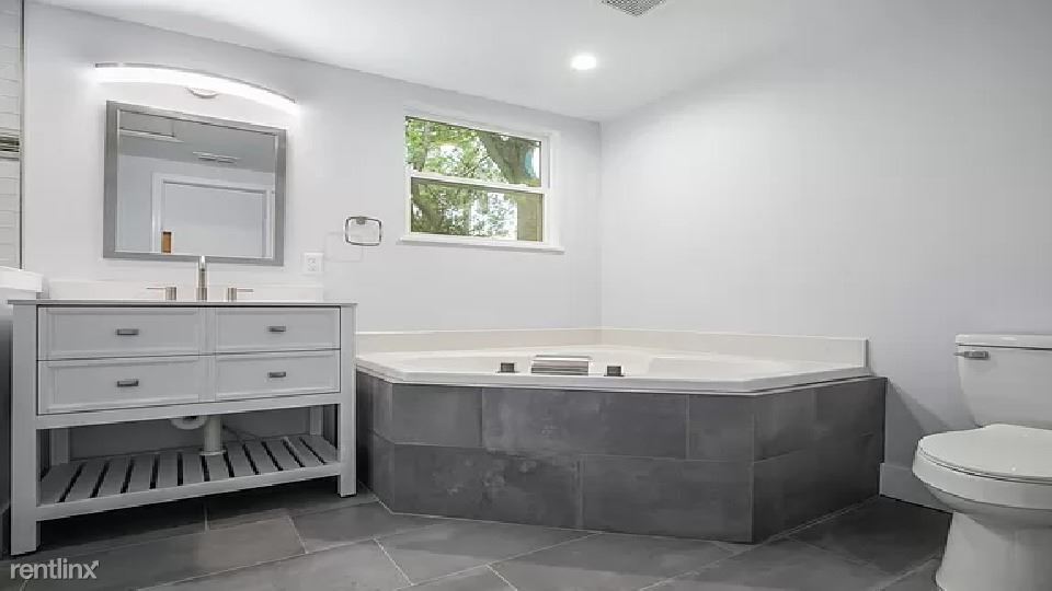Building Photo - 1 br, 1 bath House - 1 Ocean Pl