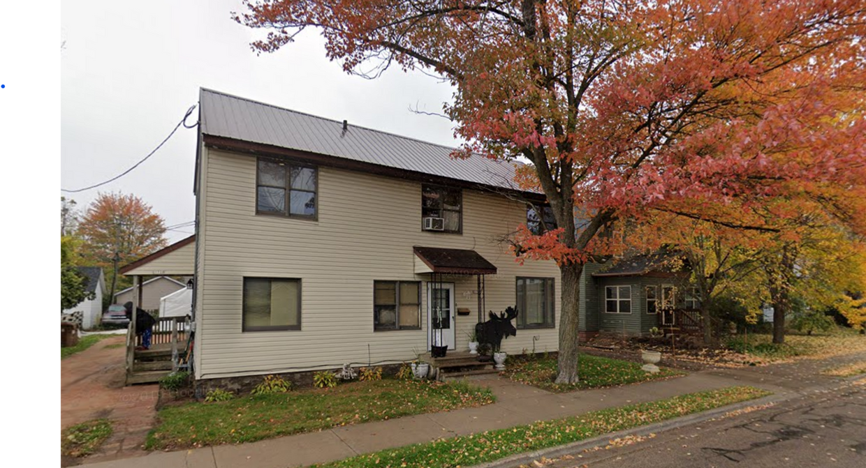 2172 Strongs Ave Unit 2172 1/2, Stevens Point, WI 54481 Room for Rent