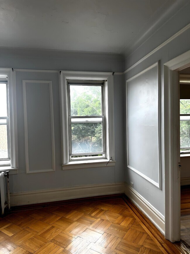 Building Photo - 206 Jewett Ave