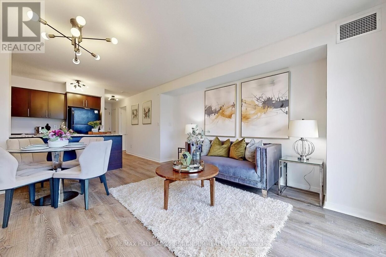 Primary Photo - 120-120 Dallimore Cir