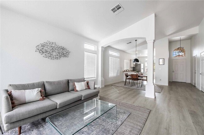 Foto del edificio - 2306 Reading Hills Ave