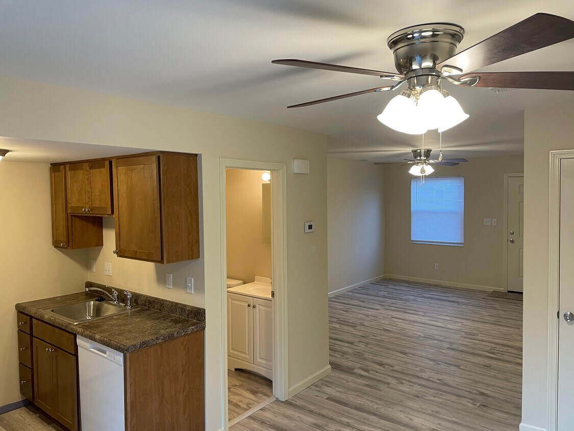 Foto principal - 1812 Gravois Rd