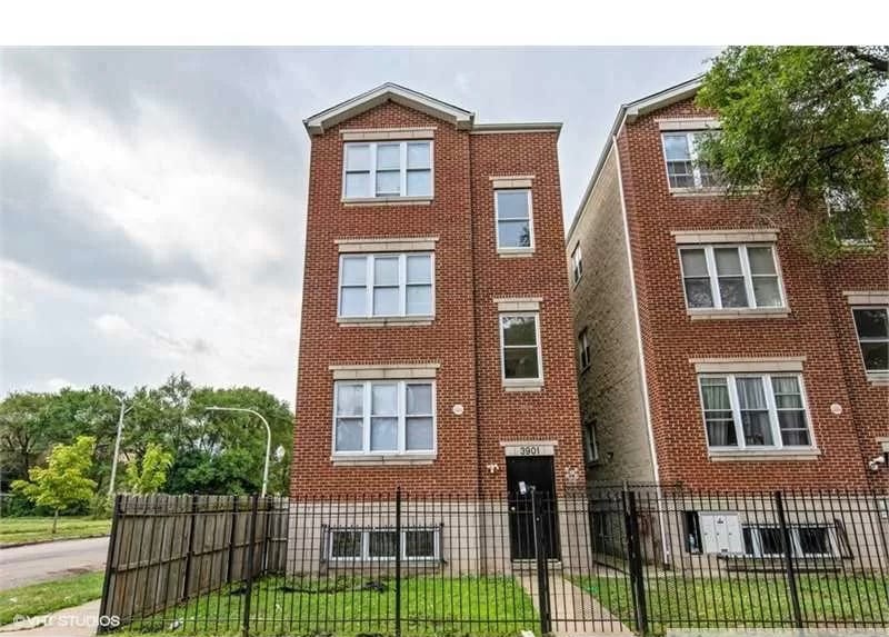 Primary Photo - 3905 W Van Buren St