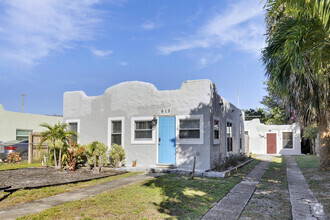 Building Photo - 615 El Vedado