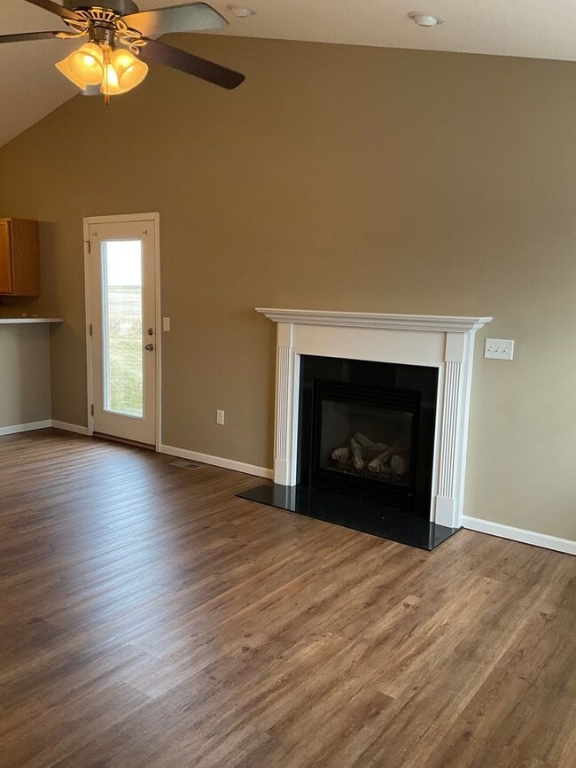 Building Photo - 10974 Kentfield Dr