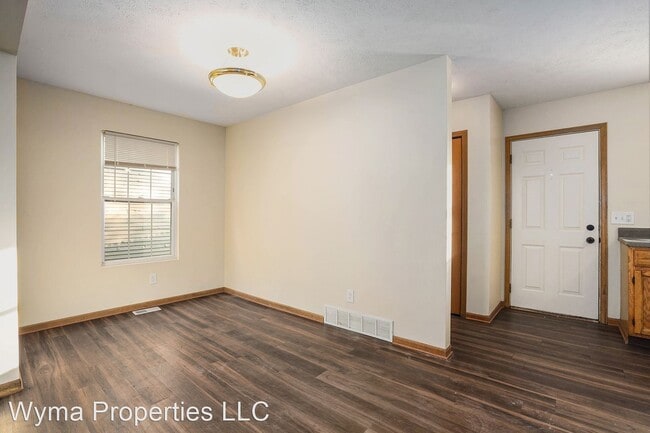 Building Photo - 3 br, 2 bath House - 500 Highland St SE