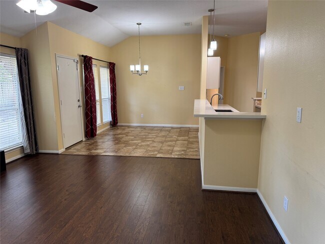 Foto del edificio - 2403 Longleaf Pines Ln
