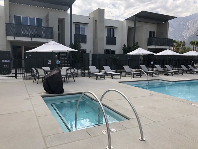 View of Jacuzzi - 1600 N Indian Canyon Dr