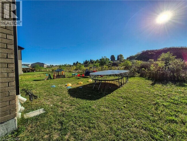 Photo du bâtiment - 153 Otterbein Rd
