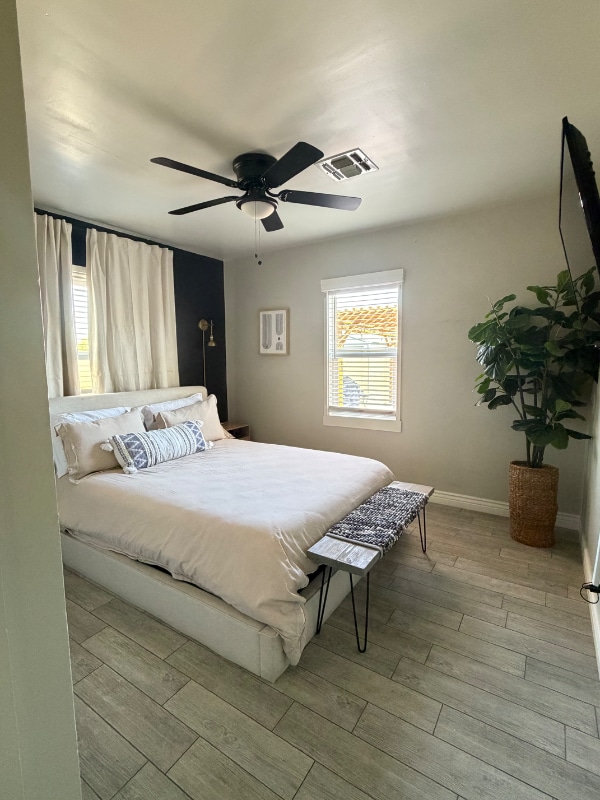 Photo - 217 N Morris House