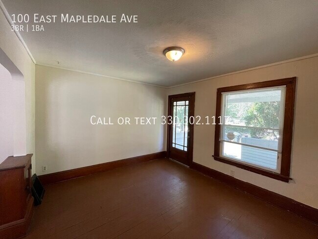 Building Photo - Three bedroom one bathroom duplex for rent