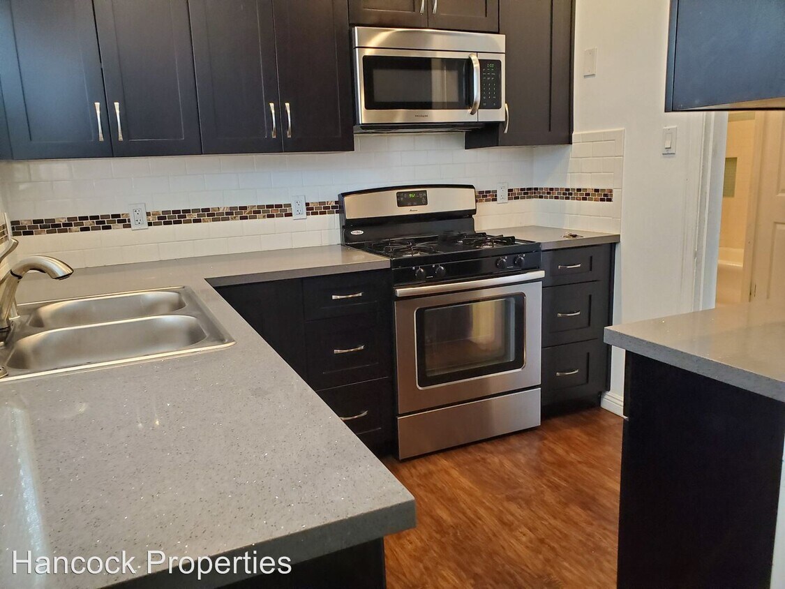 Foto principal - 1272-1276 N Ardmore Ave