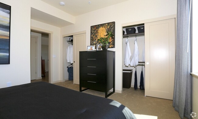 Foto del edificio - MODERN 1 BEDROOM APARTMENT FOR RENT IN LOW...