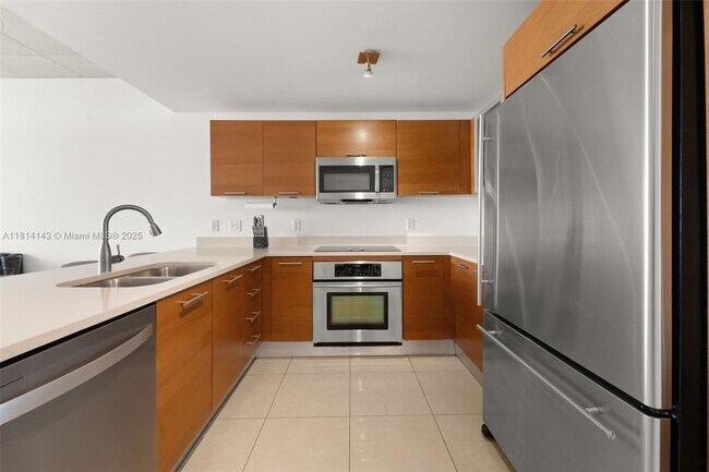 Foto del edificio - 3250 NE 1st Ave