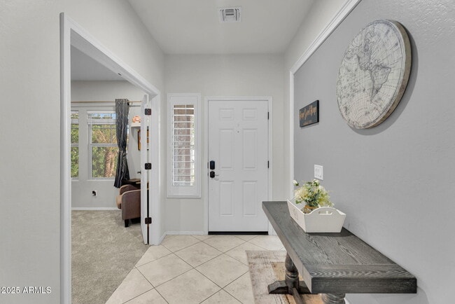Building Photo - 6550 W Desert Blossom Way