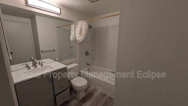 Foto del edificio - 211 Summit Ave E