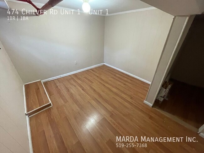 Photo du bâtiment - SPACIOUS & CLASSIC 1 BED/1BATH LOWER UNIT ...