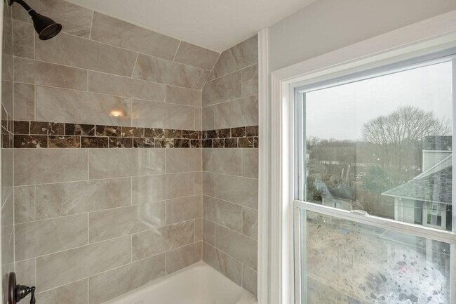 Foto del edificio - 9 Cottage Ct