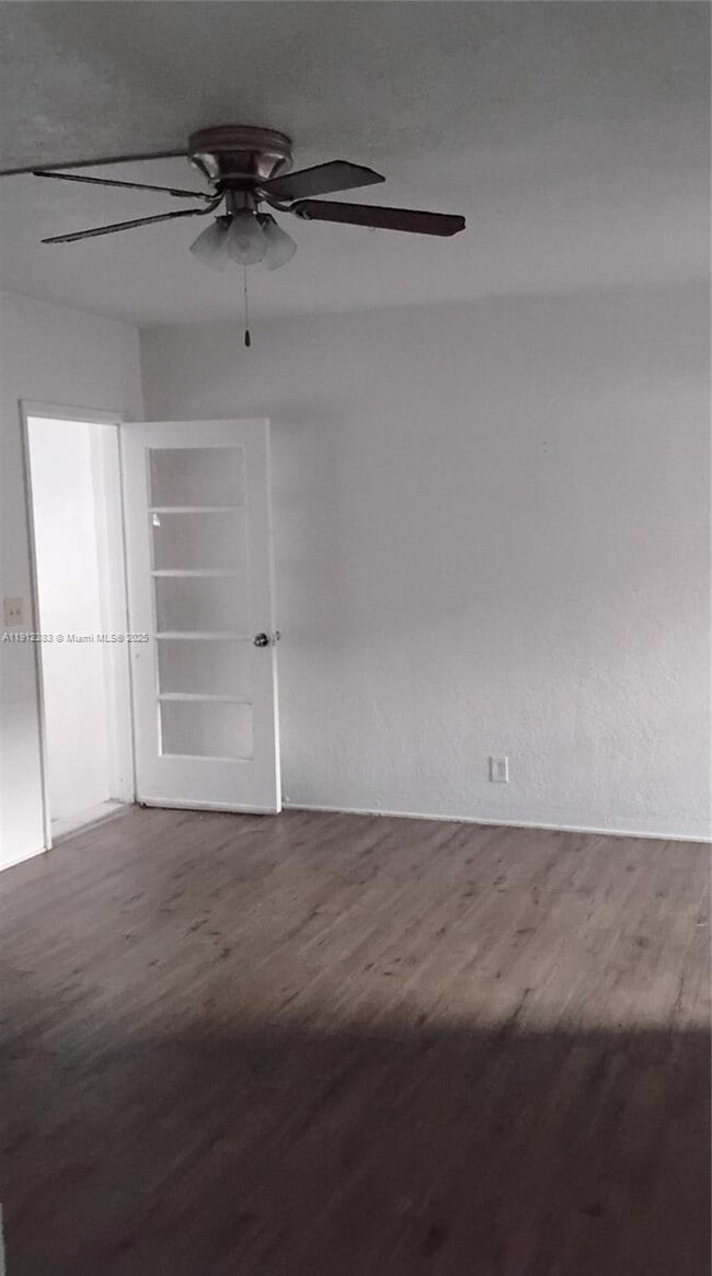 Building Photo - 1914 Adams St