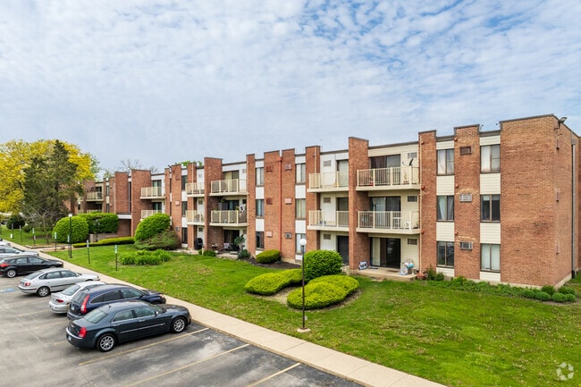 Windridge Court Condo