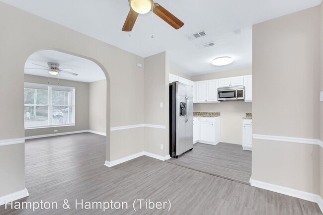 Foto del edificio - 4 br, 1 bath House - 6541 ECTOR ROAD