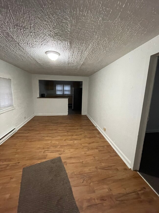 Building Photo - 2217 E Princeton Ave