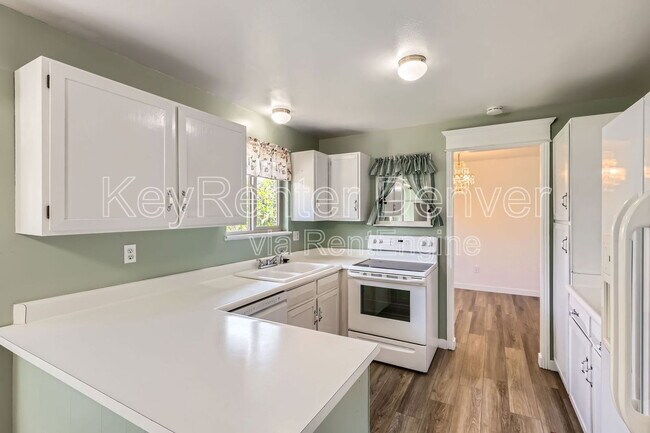 Foto del edificio - 3866 E 116th Ave