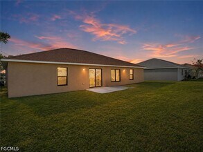 Building Photo - 2007 Chiquita Blvd S