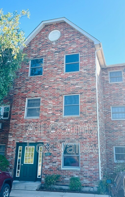 Foto del edificio - 4301 W Shamrock Ln