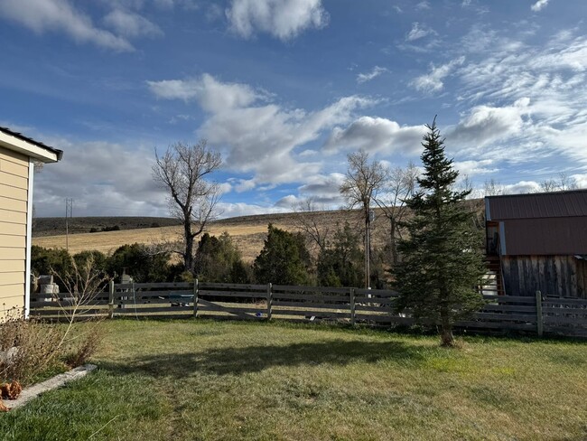 Foto del edificio - 79 Laubscher Bodine Rd