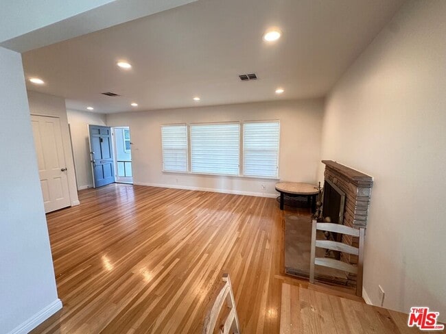 Foto del edificio - 4717 Glenwood Ave