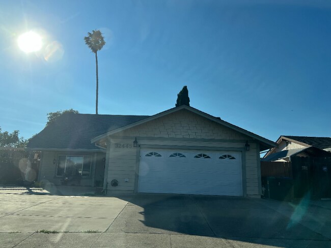 Foto del edificio - 32445 Lake Barlee Ln