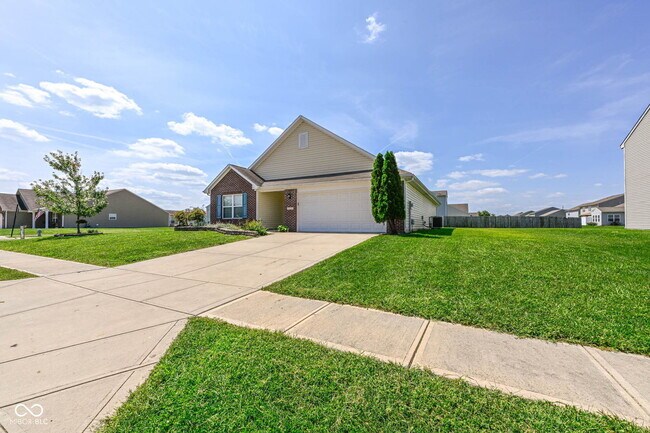 Foto del edificio - 4324 Big Leaf Ln
