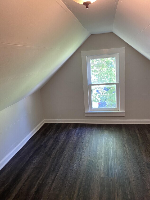 Foto principal - 2322 Fairmont Ave