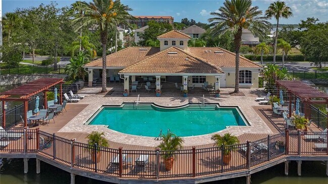 Foto del edificio - 7905 Seminole Blvd