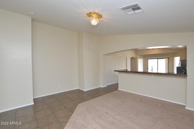 Foto del edificio - 2689 W Gold Dust Ave