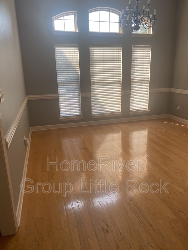 Building Photo - 7 Sherman Cove