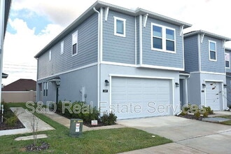 Building Photo - 349 Sol Vis Dr