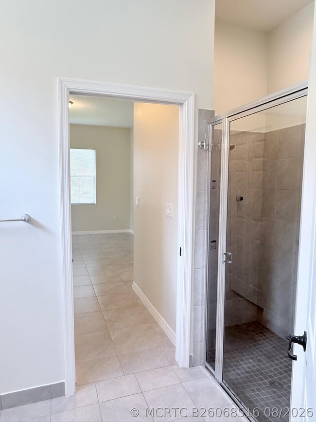 Building Photo - 5489 Soria Ave