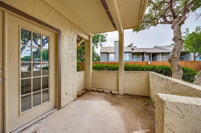 Building Photo - 5590 Spring Valley Rd