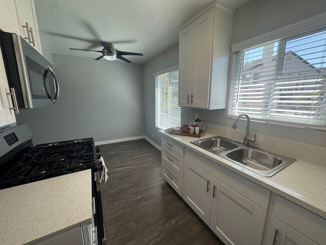 Interior Photo - The Heights at Signal Hill
