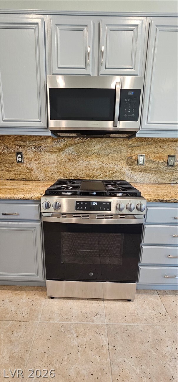 Foto del edificio - 8066 Sunset Creek St